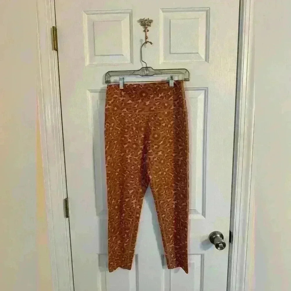 Offline by Aerie leggings large 7/8 raw hem cheetah print brown pink